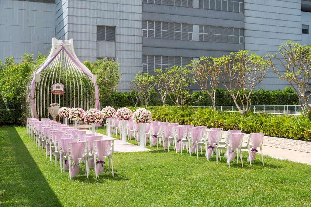 The Lin Hotel Taichung Eksteriør billede Wedding venue