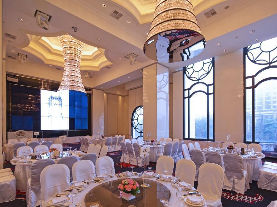 The Lin Hotel Taichung Eksteriør billede The ballroom